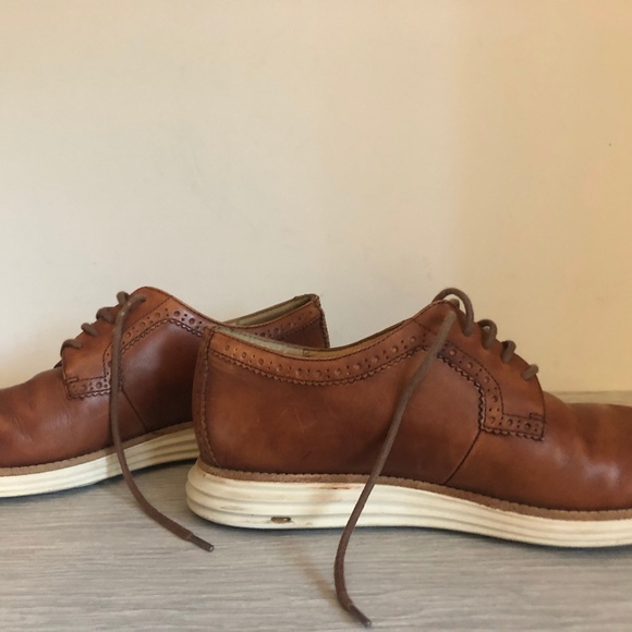 Cole Haan - Men\'s oxfords - Size 9
